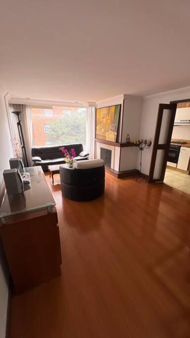 Apartment Apto Amplio En Chico - Calle 100 *