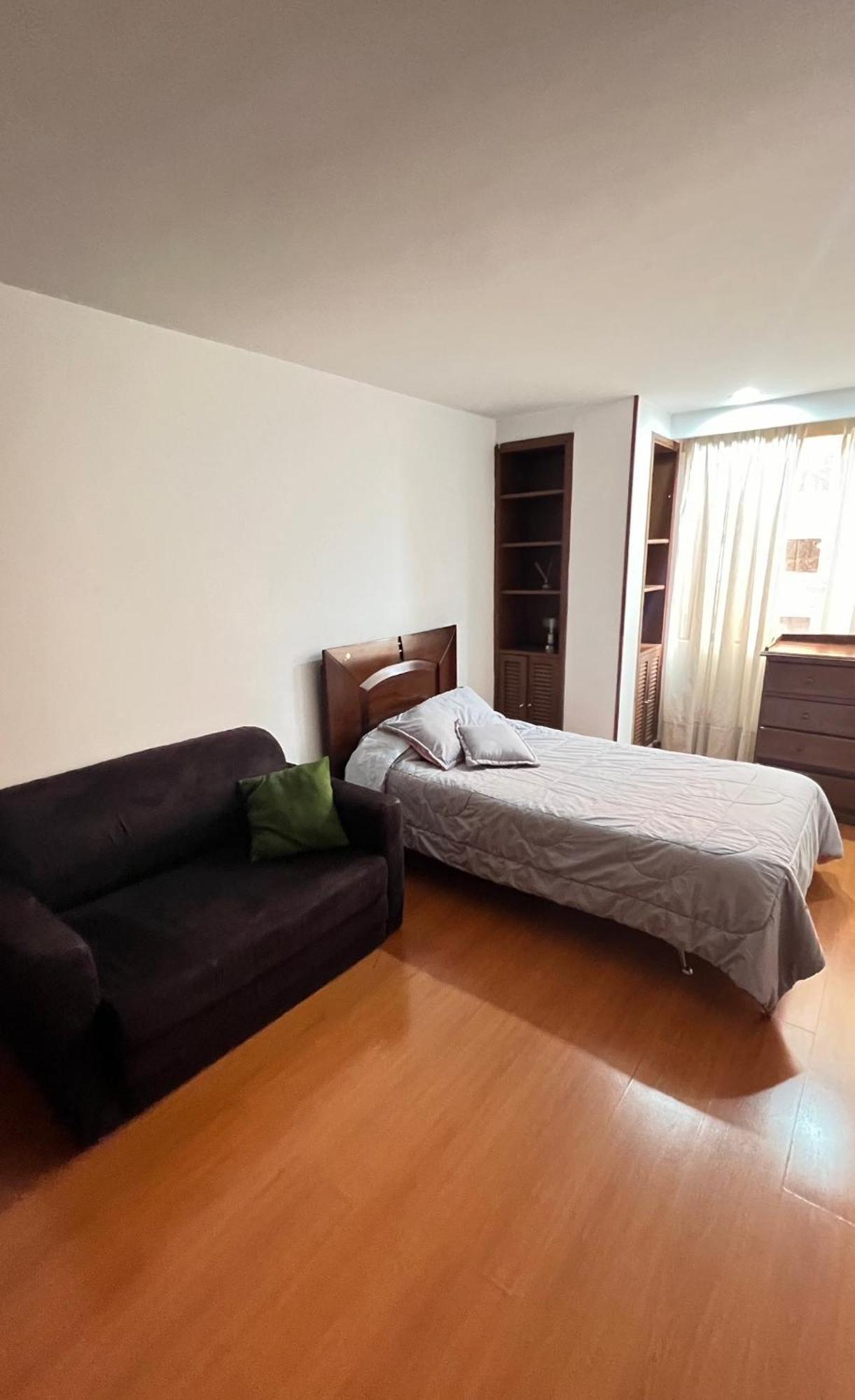 Apartment Apto Amplio En Chico - Calle 100 *